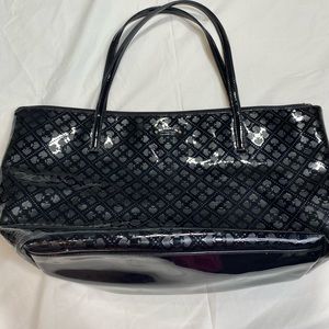 Kate Spade Black Vinyl Logo LARGE Shoulder Purse A081221 Black Color
